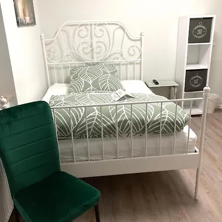 Clarkes Apartments Leopoldshohe Экстерьер фото