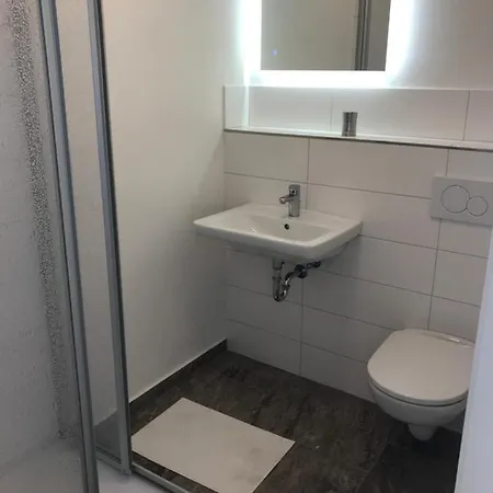 Clarkes Apartments Leopoldshohe Экстерьер фото