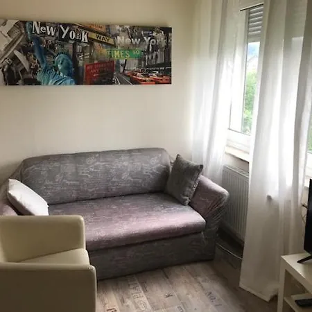 Clarkes Apartments Leopoldshohe Экстерьер фото
